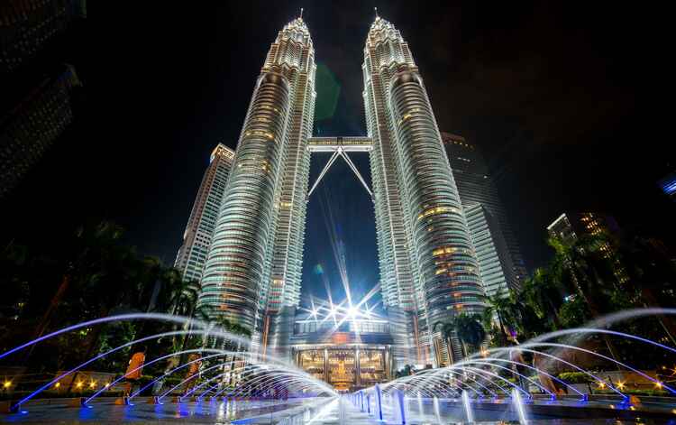 Top 3 Must Visit Places in Kuala Lumpur