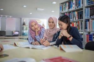 Pros and Cons of Studying in Kuala Lumpur 